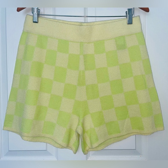 UGG lounge shorts (L)